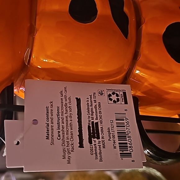 Halloween 🎃 mugs - Picture 3 of 3